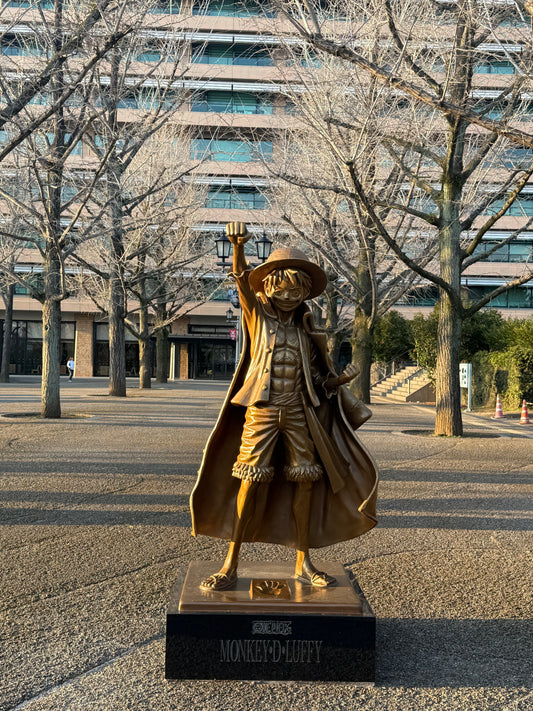One-Piece-Bronzestatue der Strohhutbande in Kumamoto