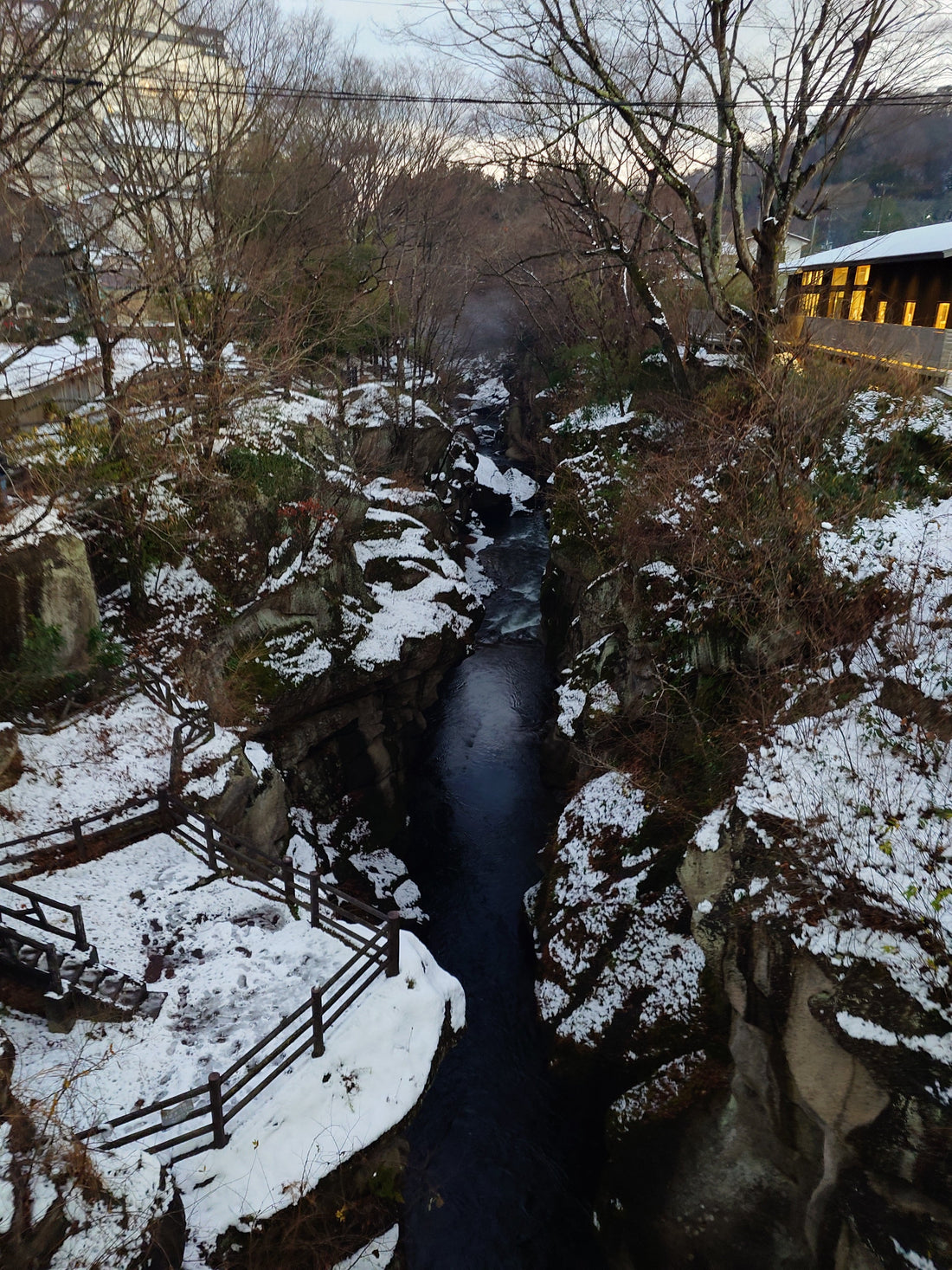 Rairaikyō Schlucht in Miyagi: Naturpfad bei Akiu Onsen