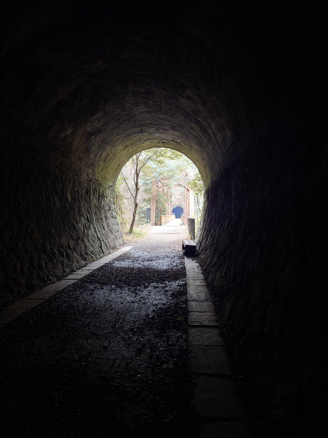 Takedao Abandoned Railway: Die schönste Lost Place Wanderung bei Osaka
