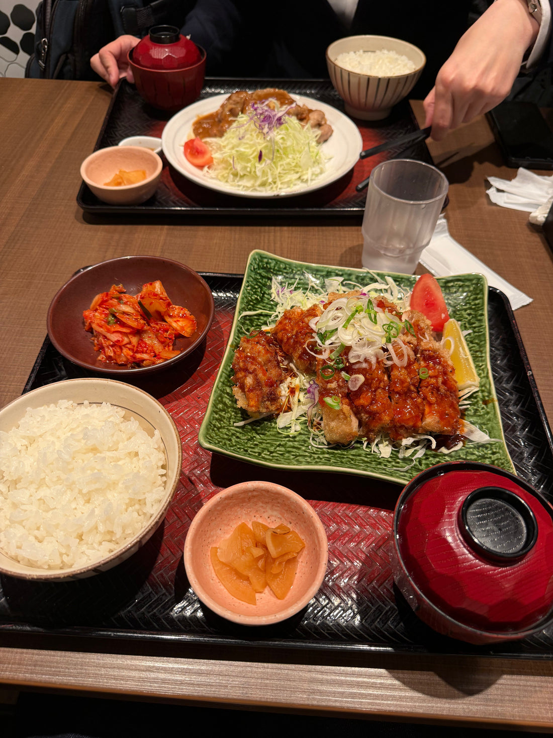 Teishoku-Gericht der japanischen Restaurantkette Ootoya