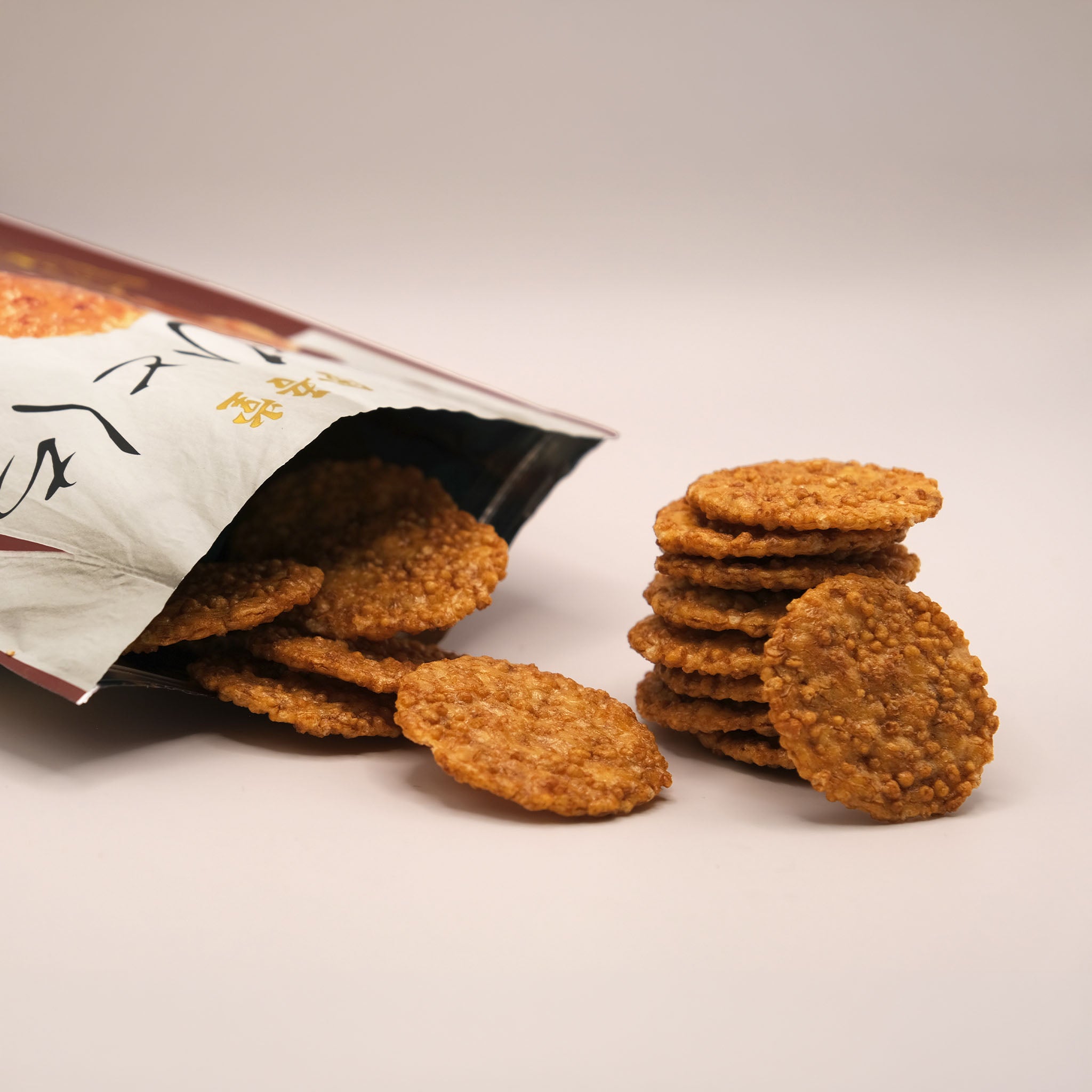 Kingodo knusprige Reiscracker kräftige Sojasauce